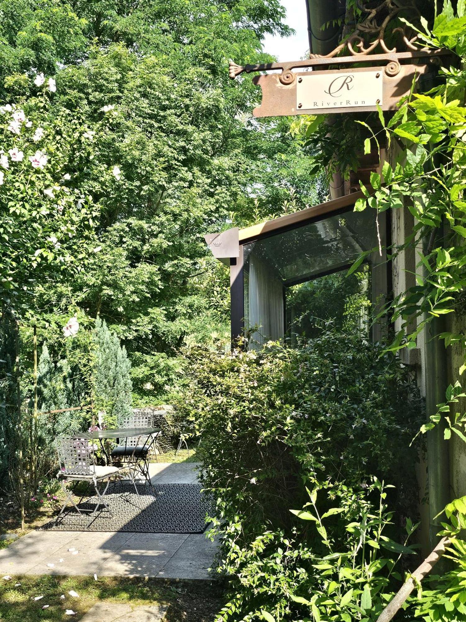 Riverrun Saint-Geniez-dʼOlt Exterior foto